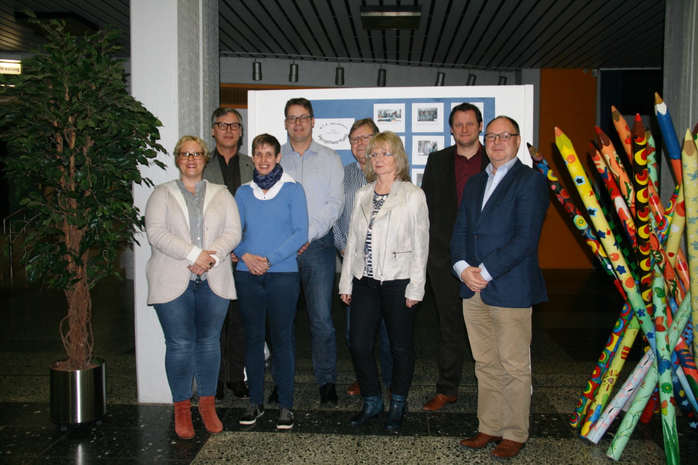 von links: Sabine Heinrichs, Albert Zaunbrecher, Anika Lenzen, Arndt Franzen, Theo Vergossen, Eva Helmgens, Guido Kremers, Wilfried Jöris